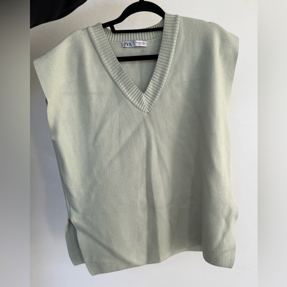 ZARA SHIRT SMALL